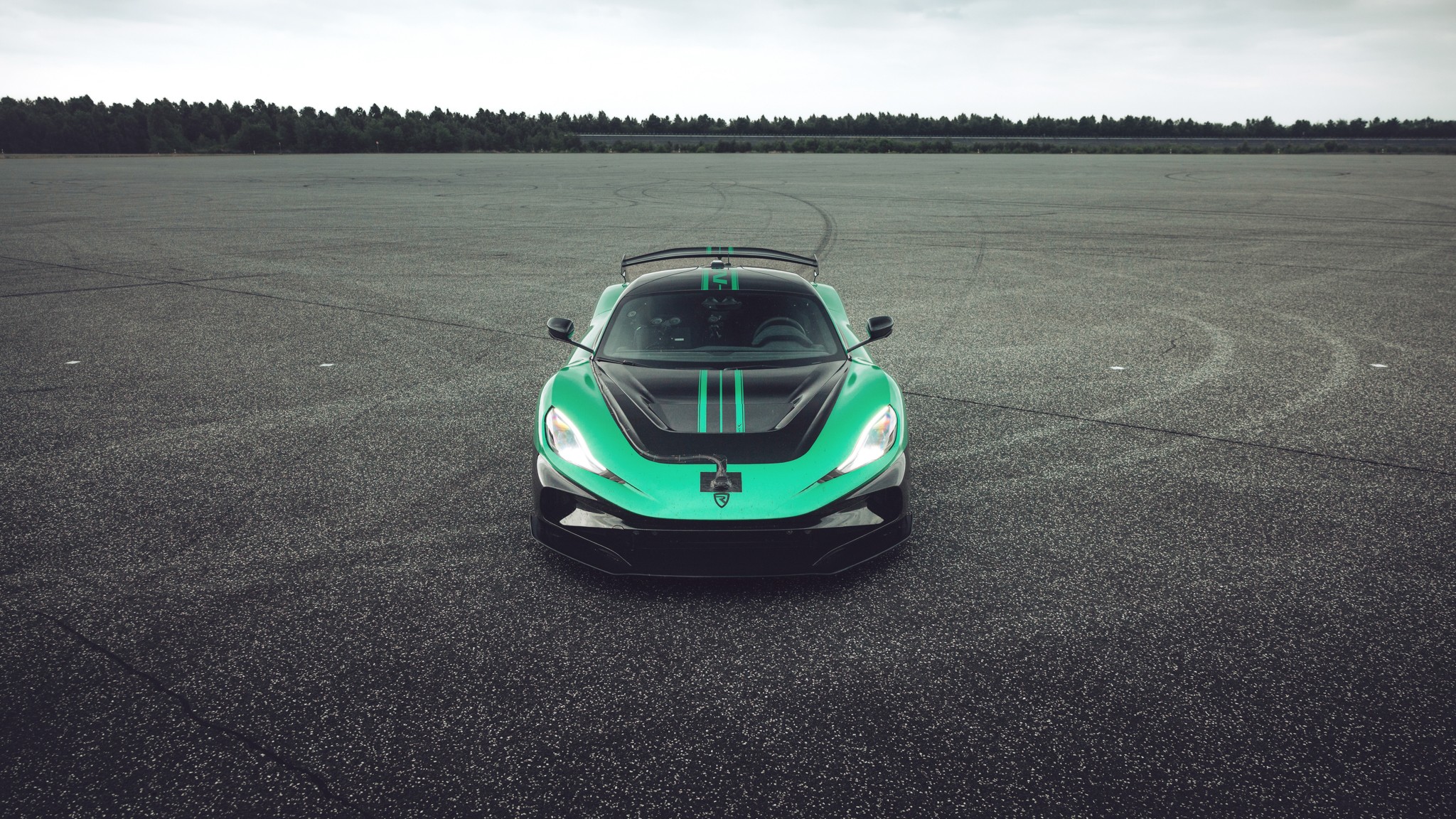 2025 Rimac Nevera R Electric EV Hypercar 9