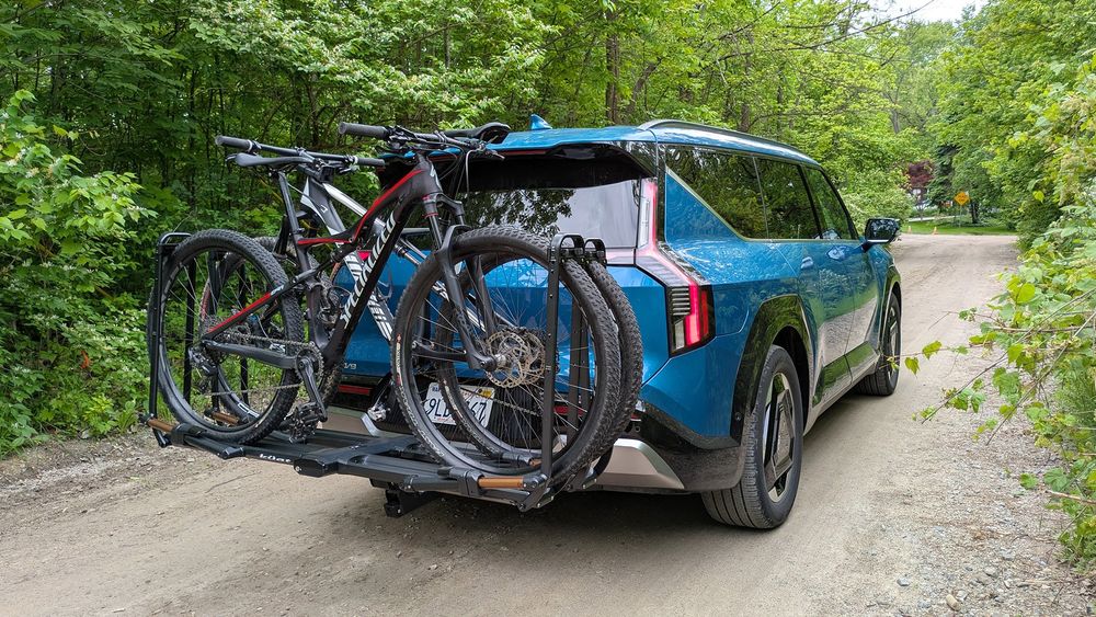 2024 Kia EV9 Land Kuat Bike Rack 2
