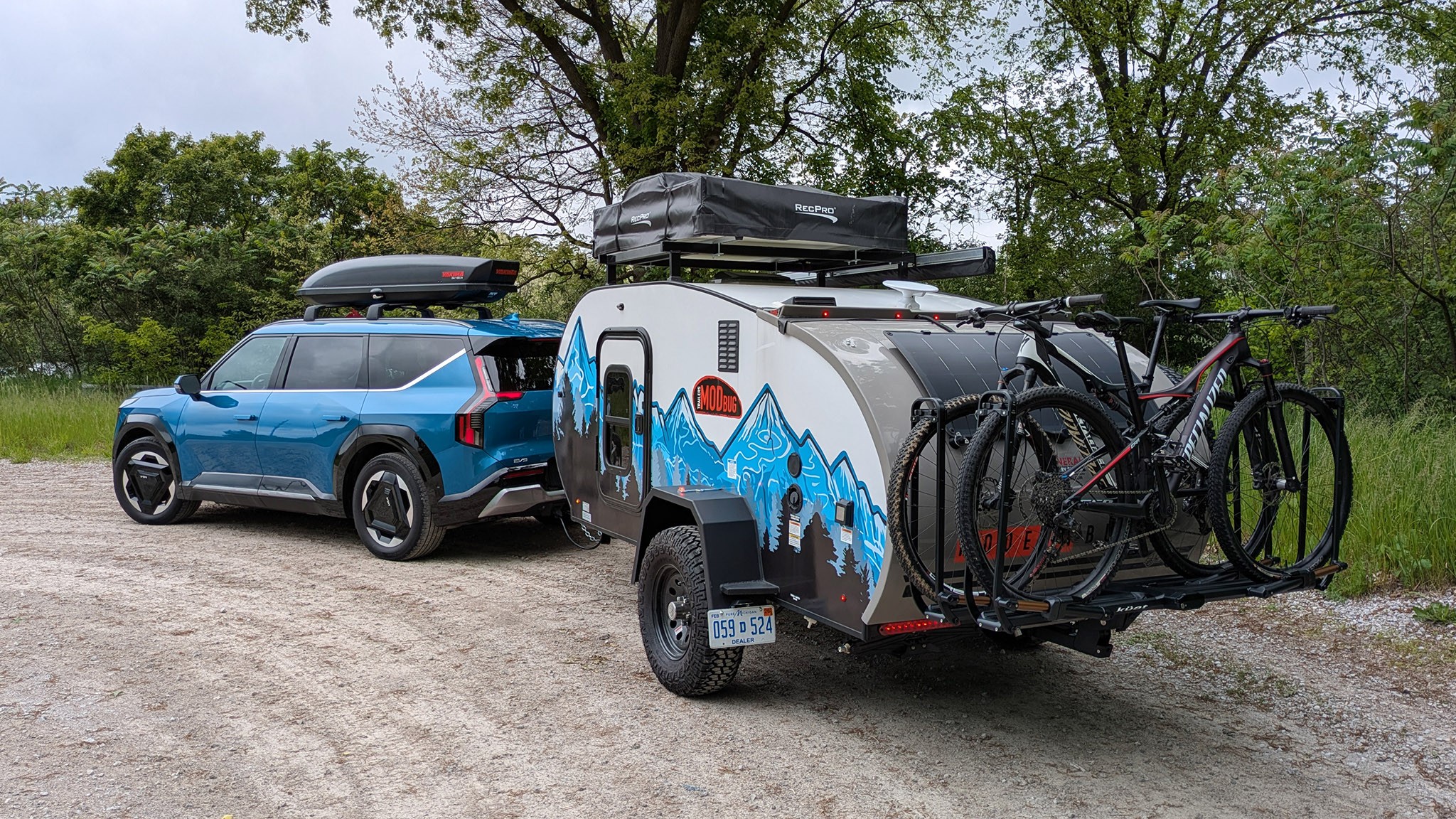 2024 Kia EV9 Land Modern Buggy Camper 2