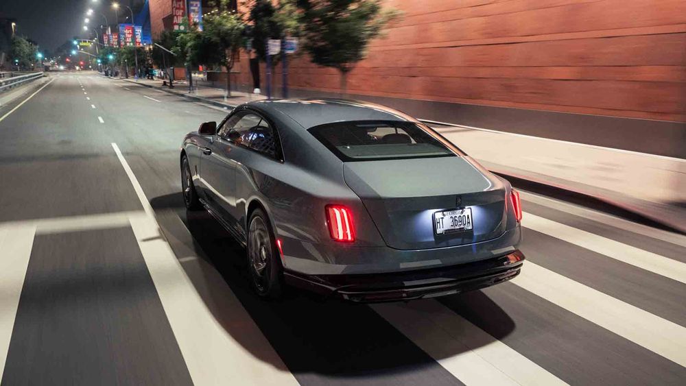 011 2025 Rolls Royce Spectre Black Badge Web