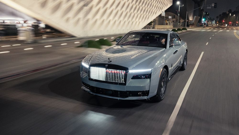 008 2025 Rolls Royce Spectre Black Badge Web