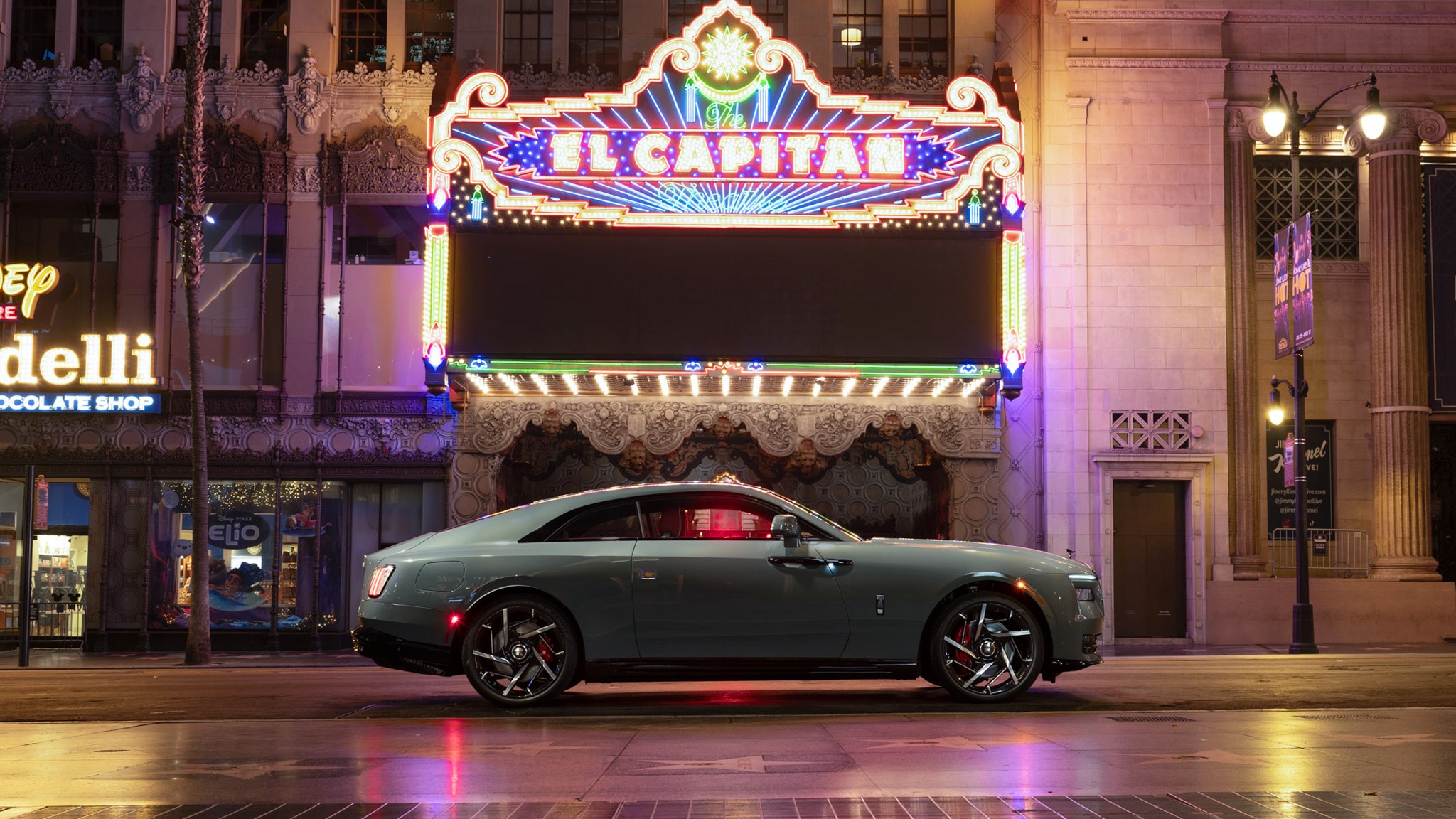 005 2025 Rolls Royce Spectre Black Badge Web