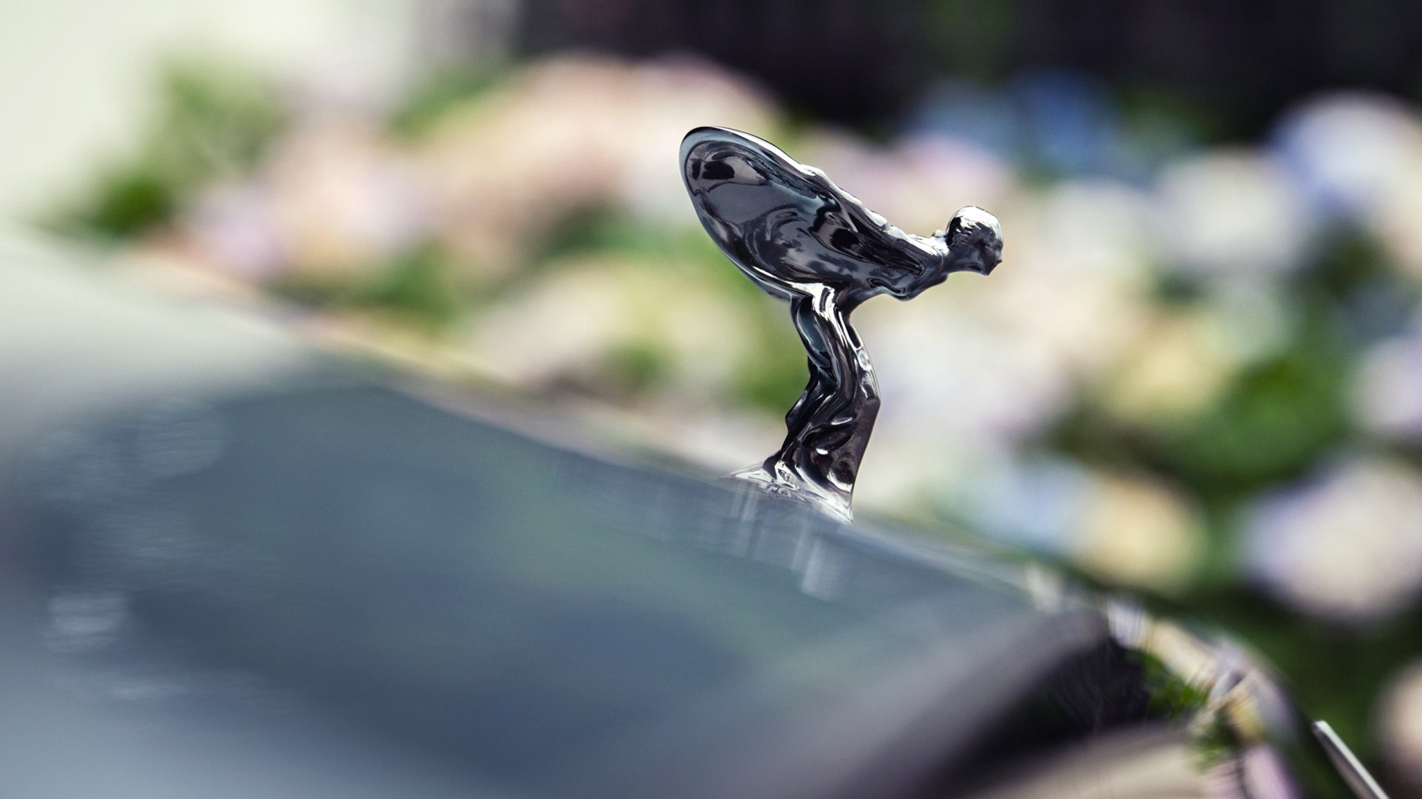 018 2025 Rolls Royce Spectre Black Badge Web