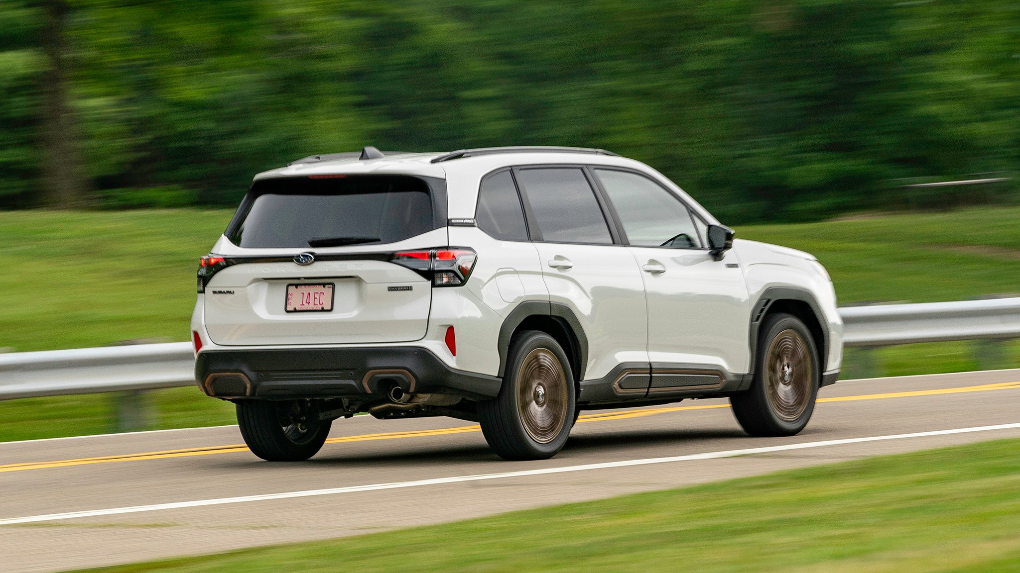 010 2025 Subaru Forester Sport Hybrid