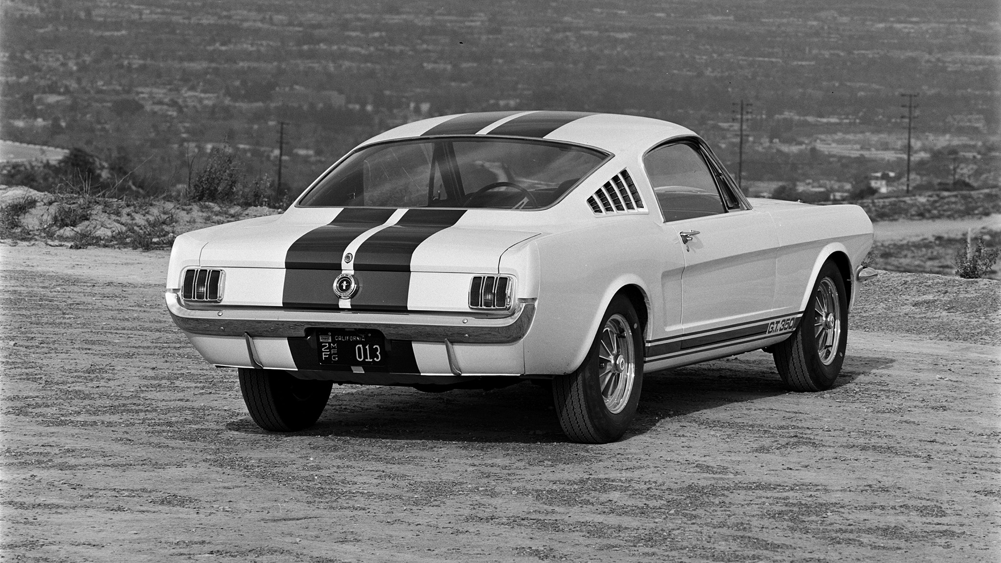 007 1965 ford shelby mustang gt350