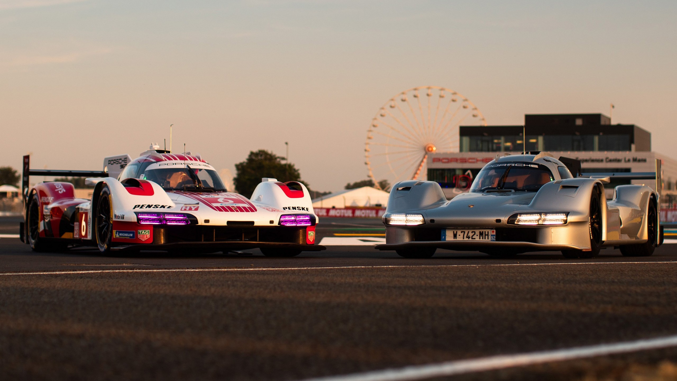 Porsche 963 LHDh and 963 RSP
