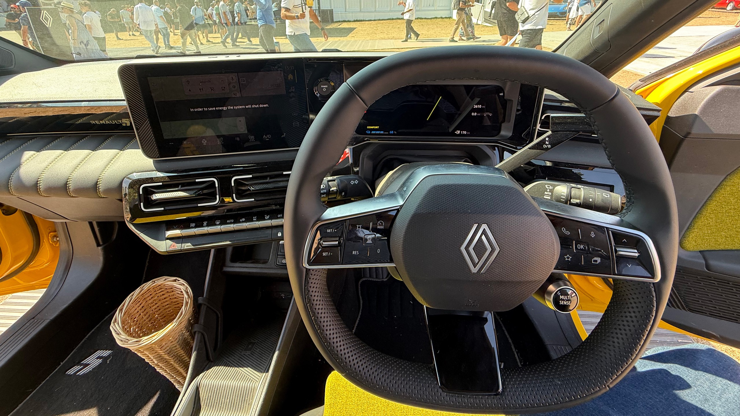 Renault 5 dash