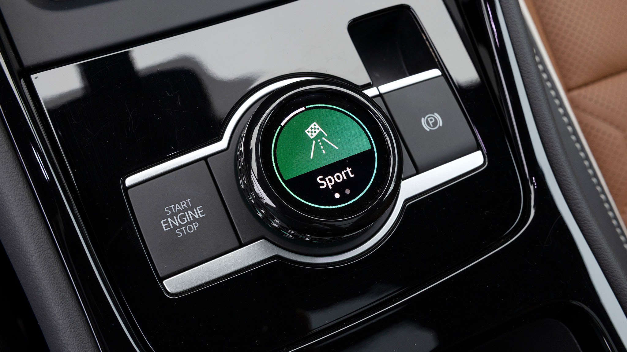 015 2025 Volkswagen Tiguan SEL R Line