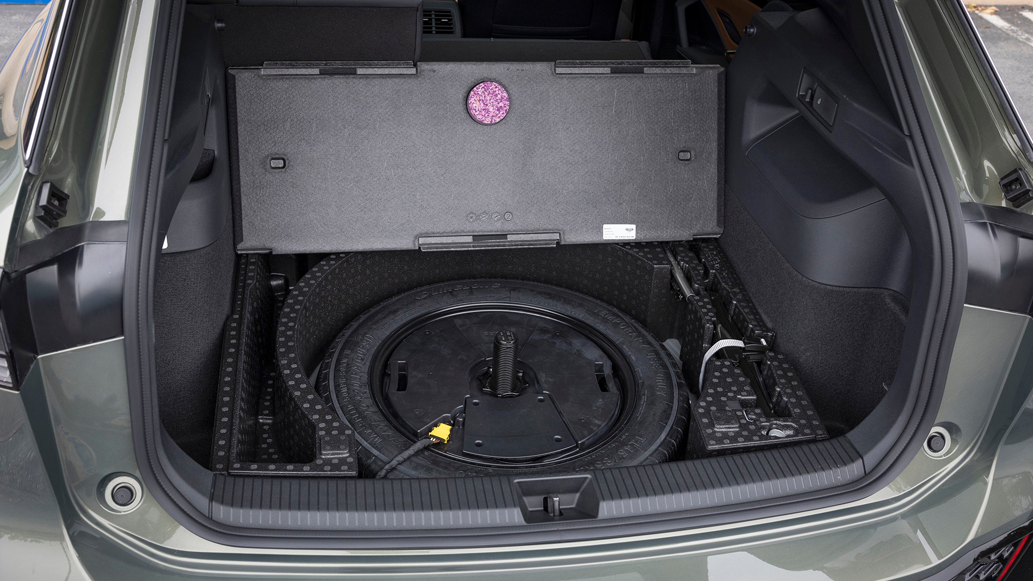 025 2025 Volkswagen Tiguan SEL R Line