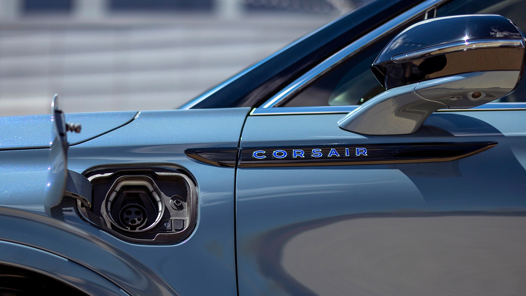 13 2026 Lincoln Corsair Grand Touring charge point