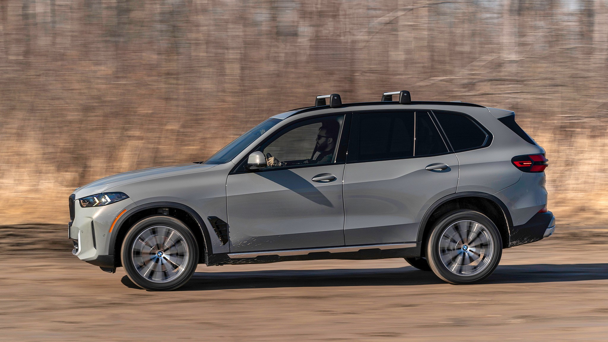 007 2025 BMW X5 xDrive40i Silver Anniversary Edition