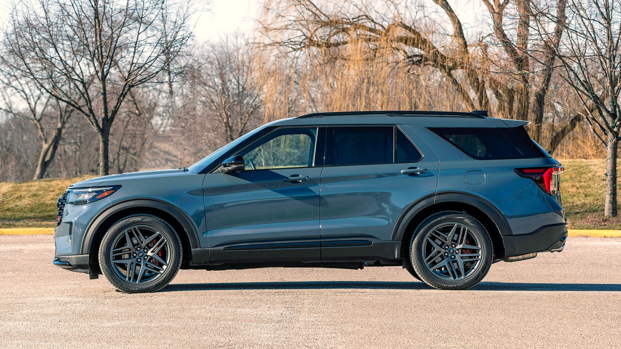 010 2025 Ford Explorer ST