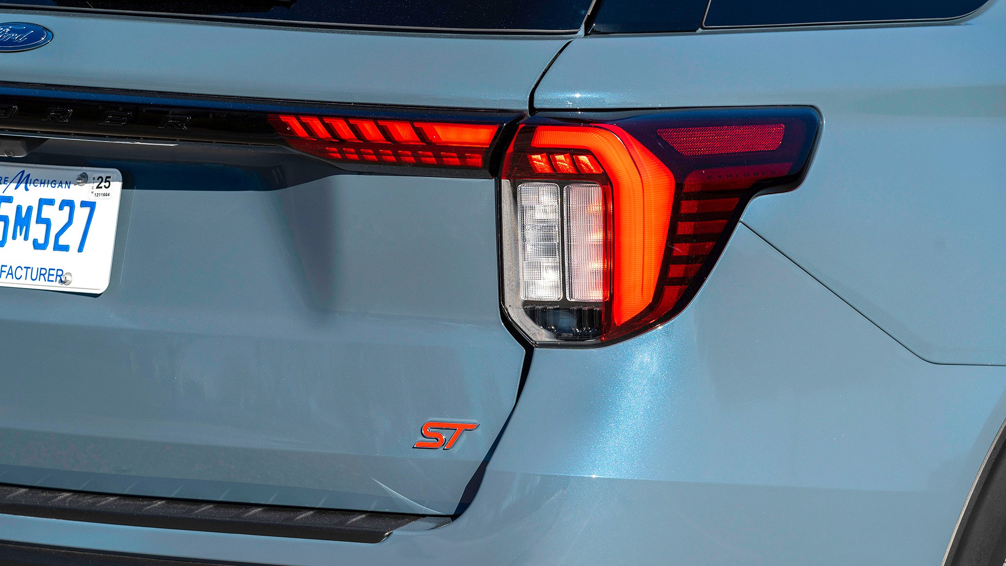 015 2025 Ford Explorer ST