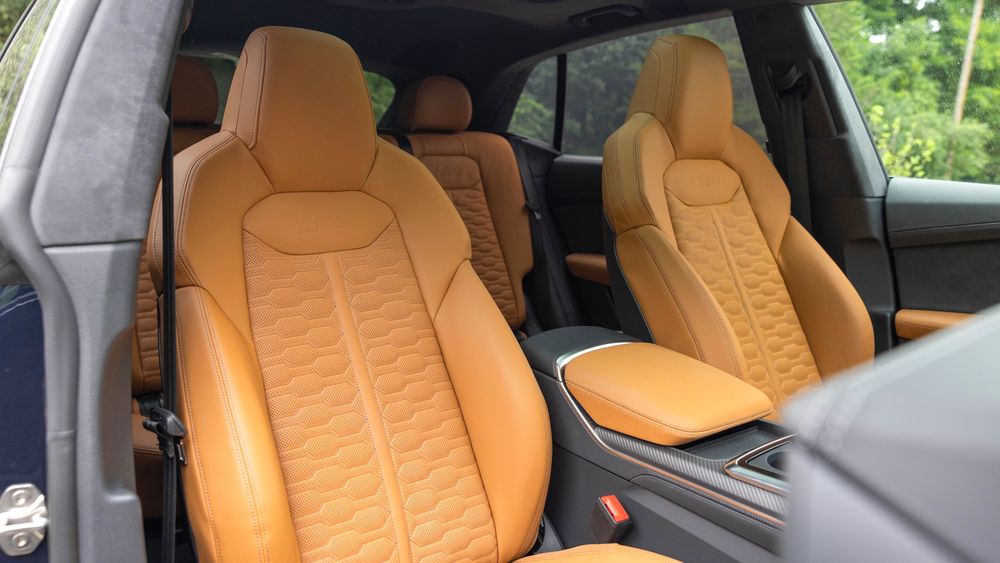 19 2025 Audi RS Q8 Performance KL