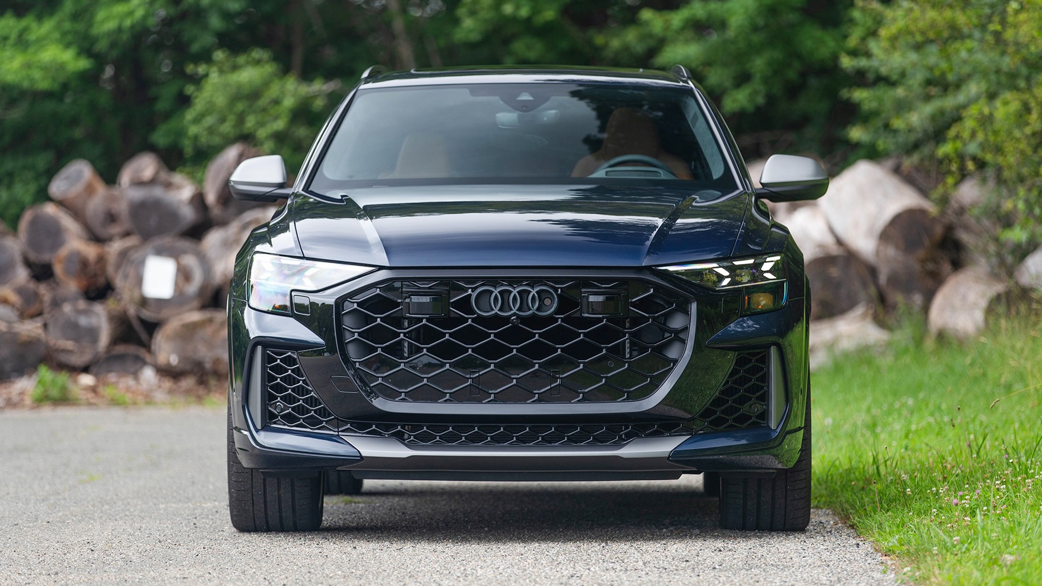 41 2025 Audi RS Q8 Performance KL