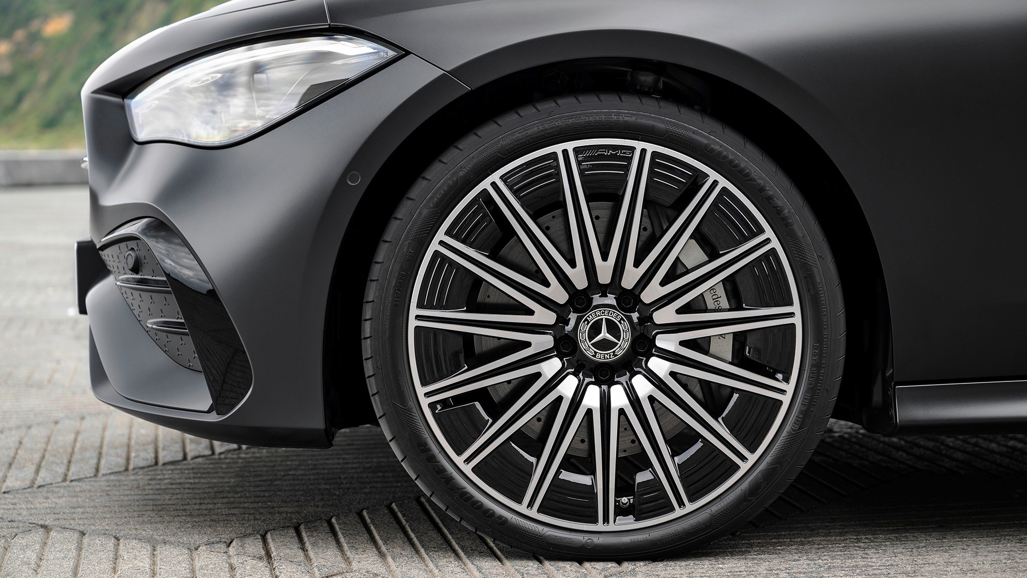 26 2025 Mercedes Benz AMG CLE53 Cabriolet first drive