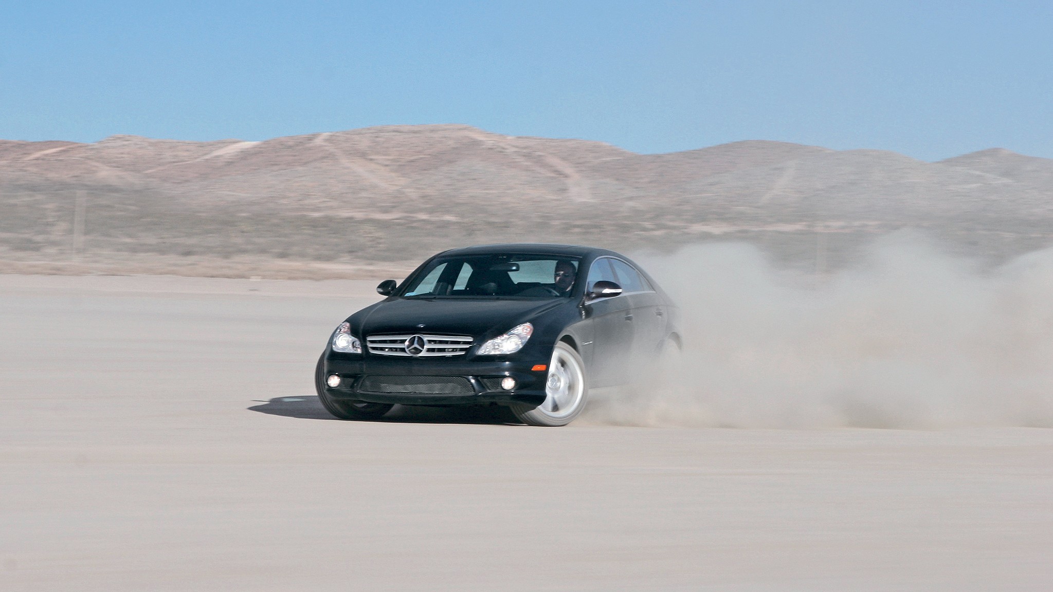 011 2006 bmw m5 vs mercedes benz cls55 amg