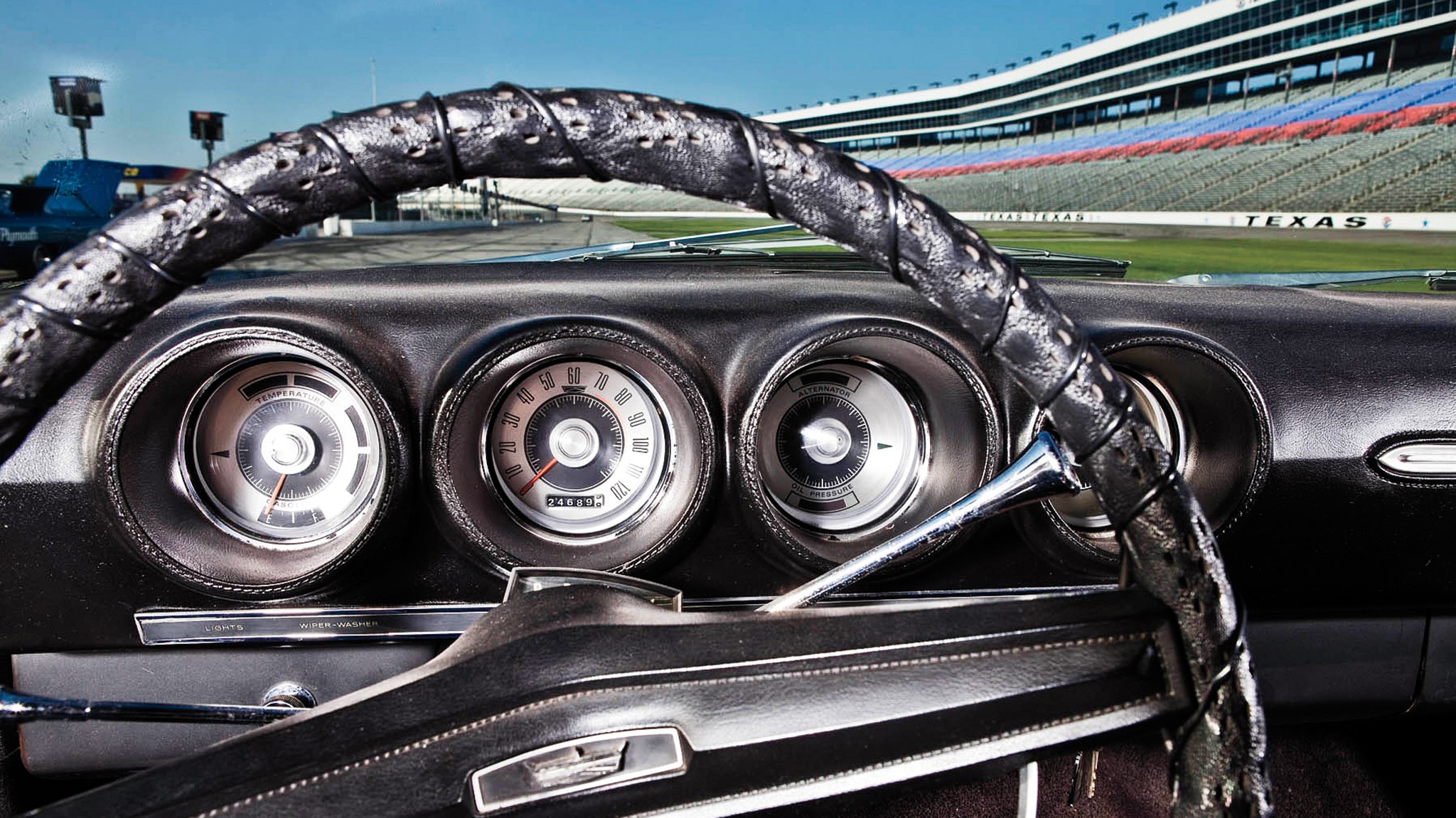 028 1969 dodge charger dayton vs 1970 plymouth road runner superbird vs 1969 ford torino talladega vs 1969 mercury cyclone spoiler ii