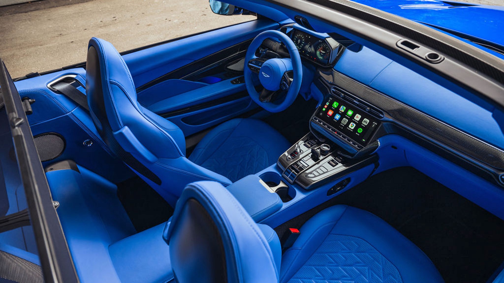 32 2026 Aston Martin Vanquish Volante Morpheus Blue fd