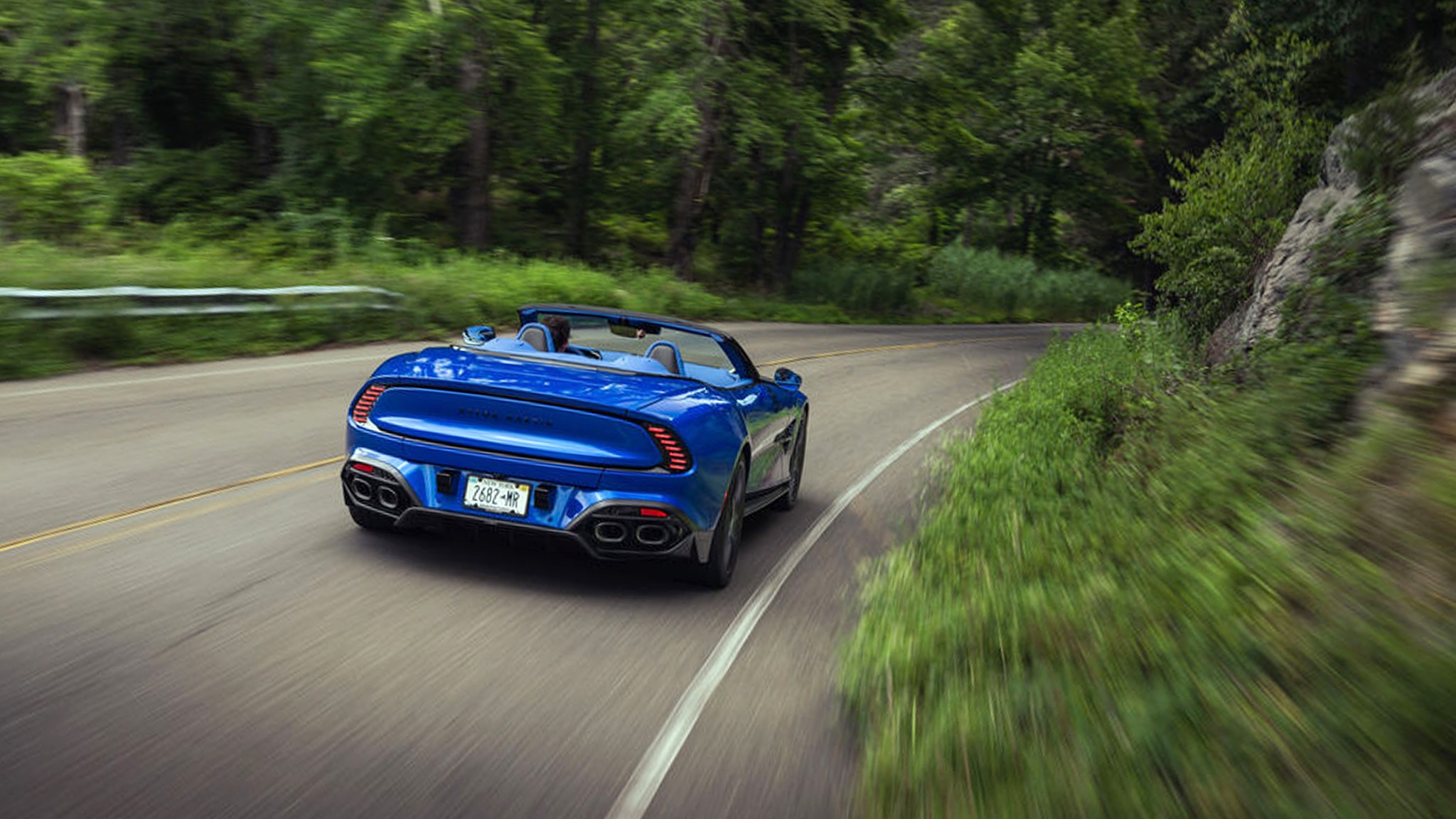 8 2026 Aston Martin Vanquish Volante Morpheus Blue fd