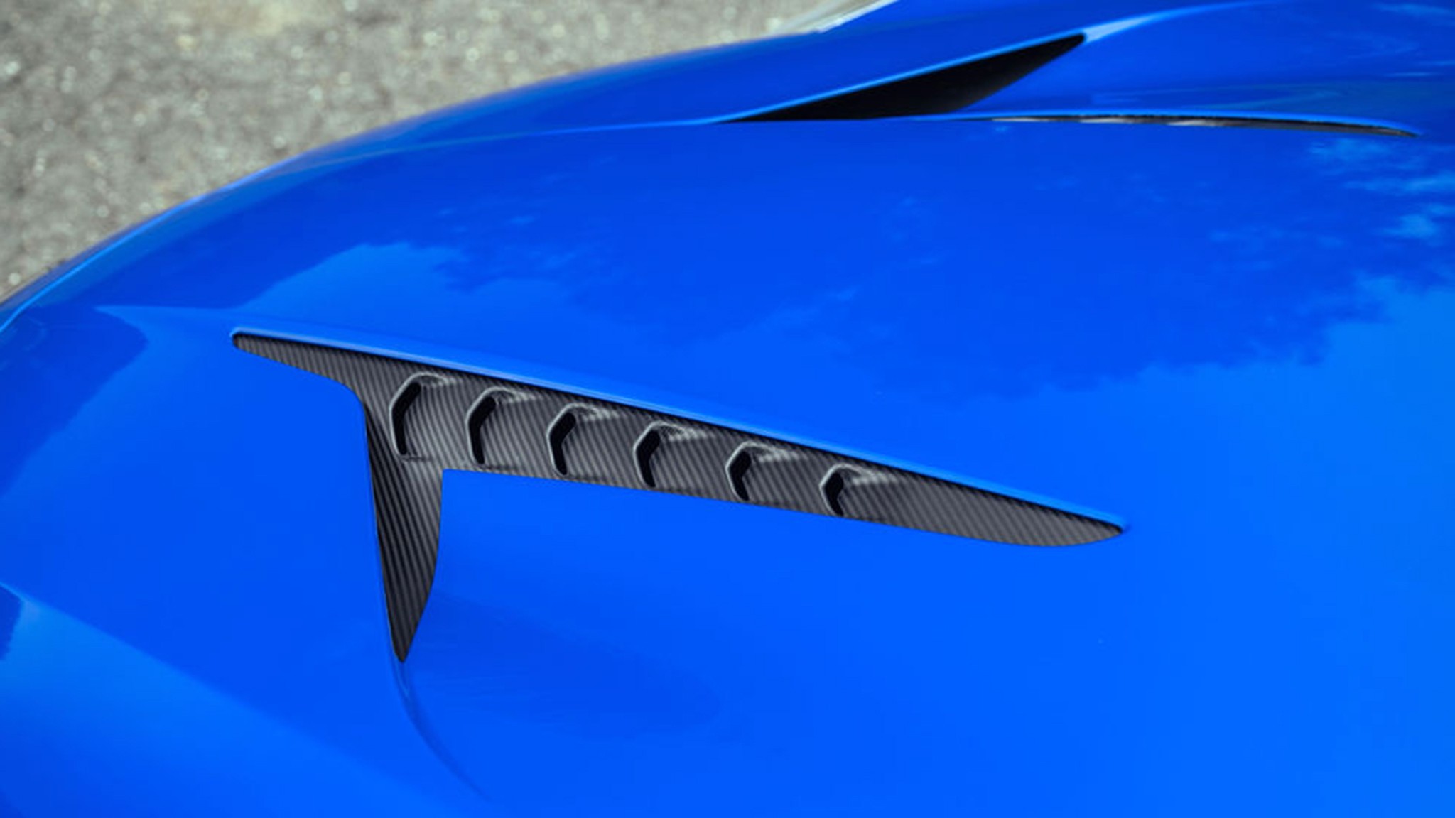 23 2026 Aston Martin Vanquish Volante Morpheus Blue fd