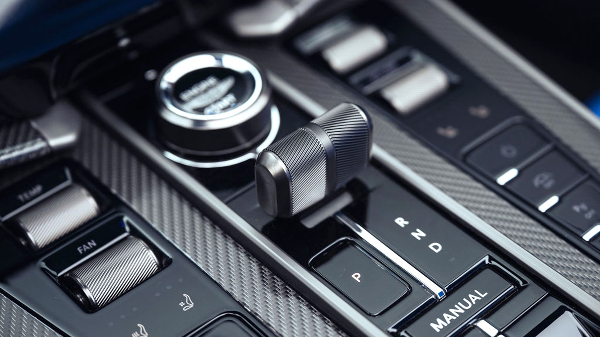 40 2026 Aston Martin Vanquish Volante Morpheus Blue fd