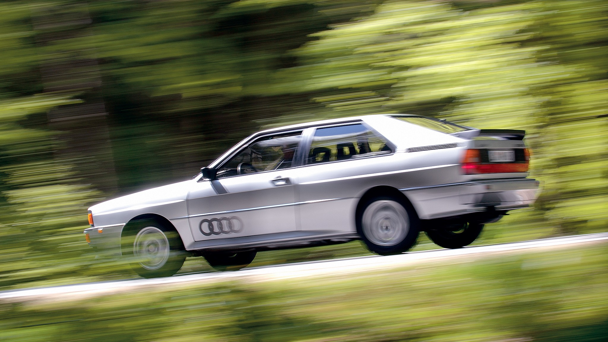 005 1982 audi quattro