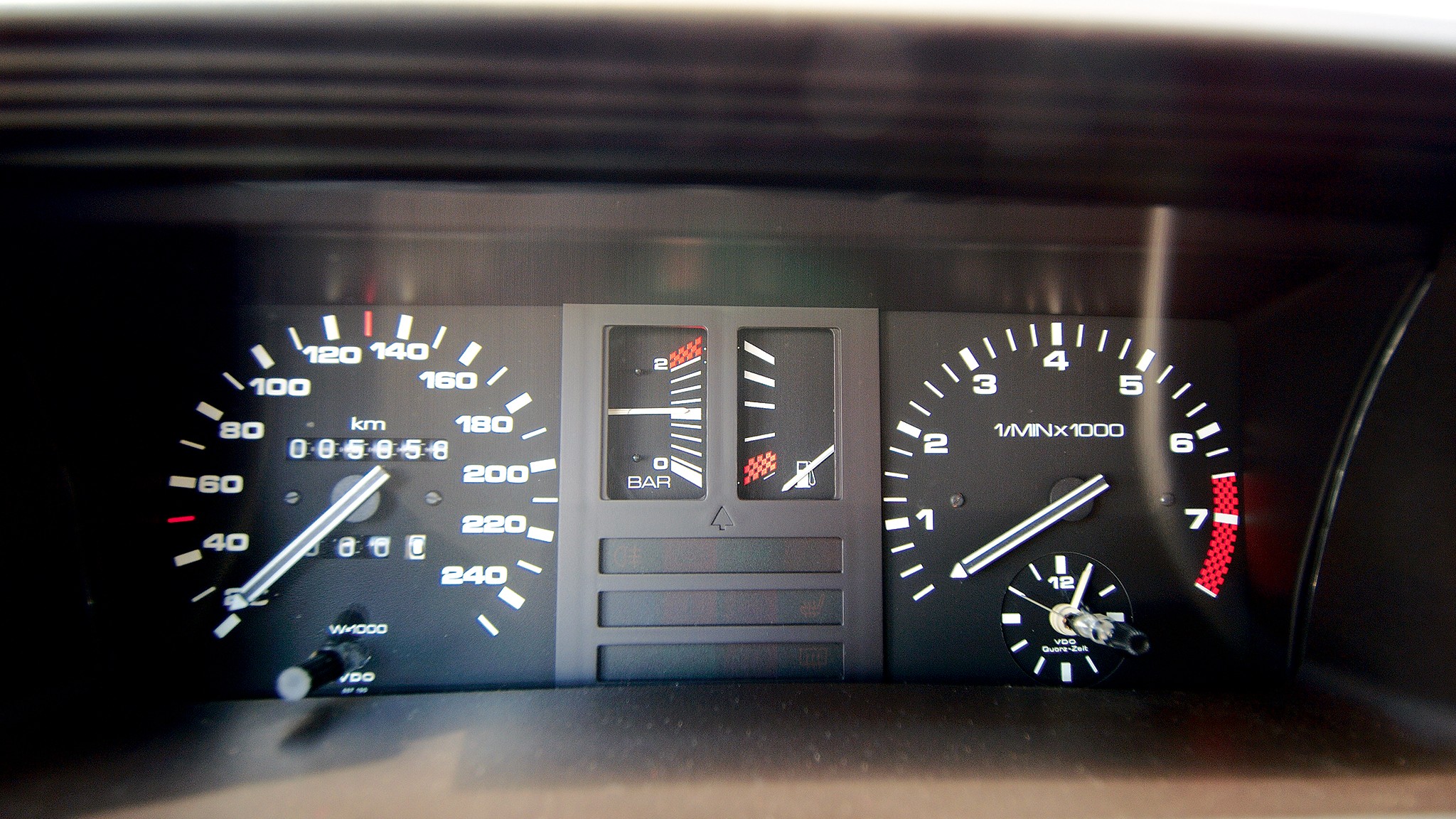 010 1982 audi quattro