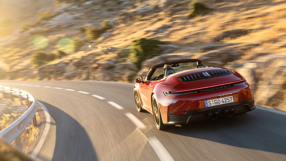 9 2025 Porsche 911 Carrera 4 GTS Cabriolet first test