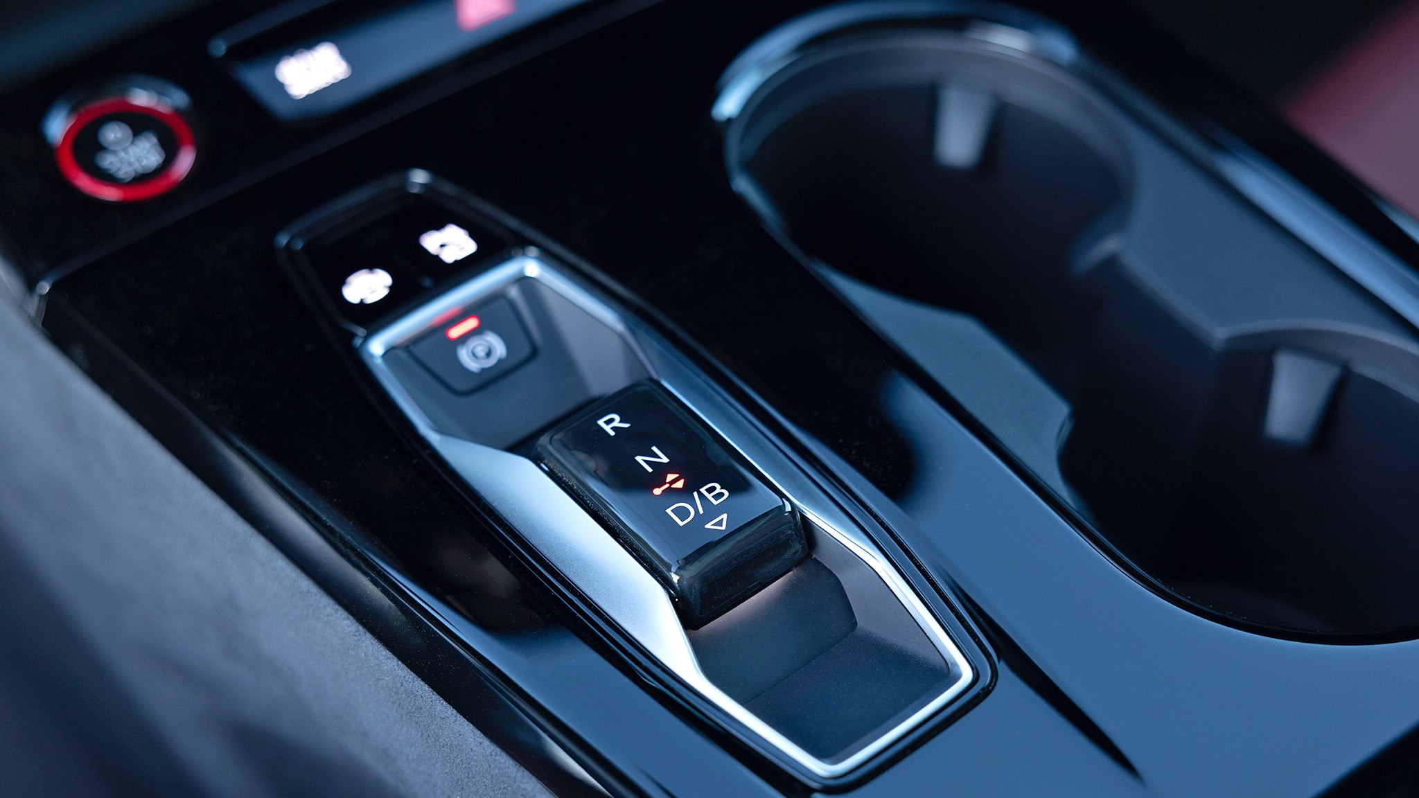 2025 audi s6 e glacier white 69