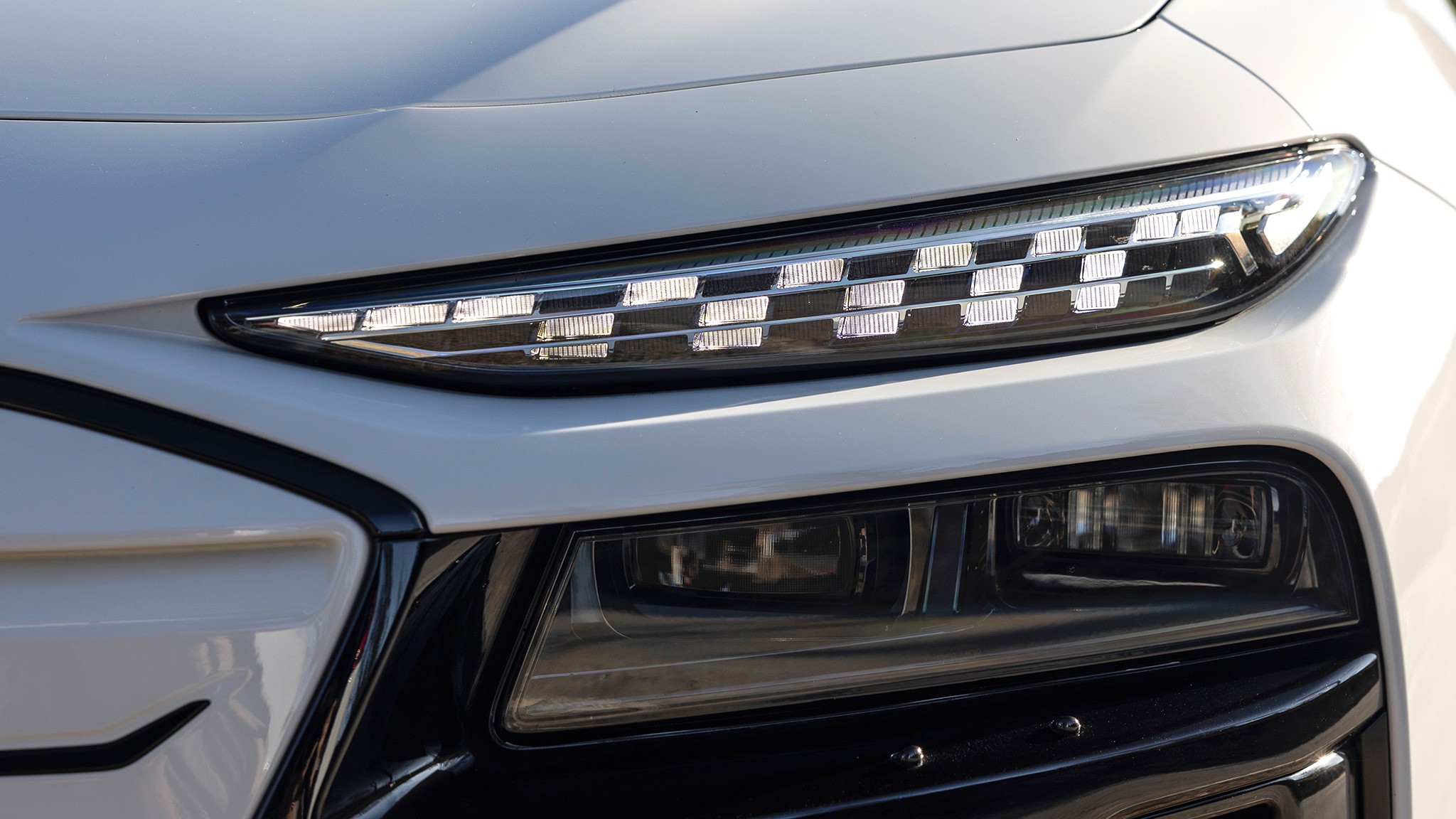 2025 audi s6 e glacier white 79