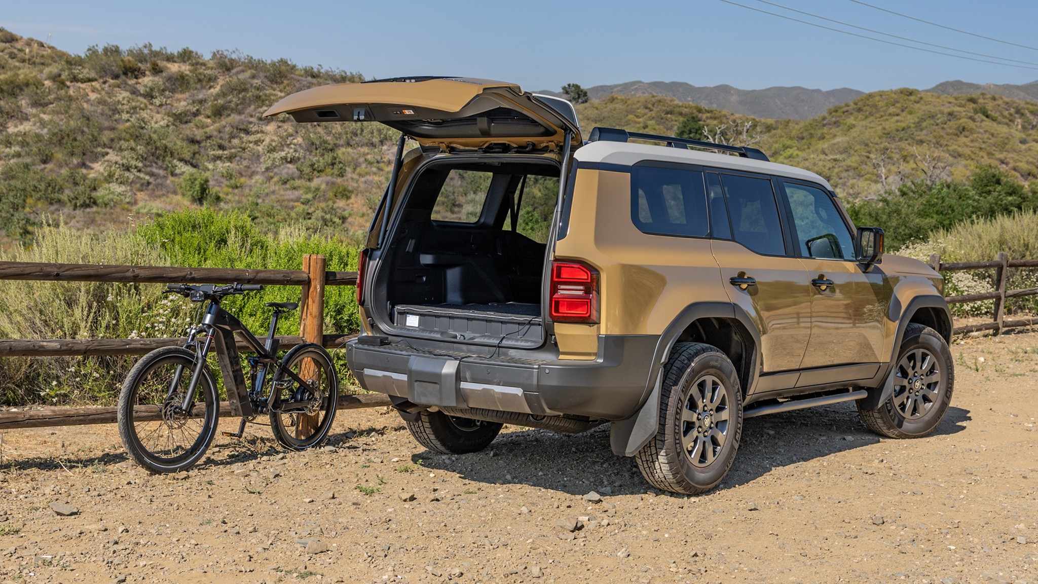 003 2025 Ford Mustang MachE eBike