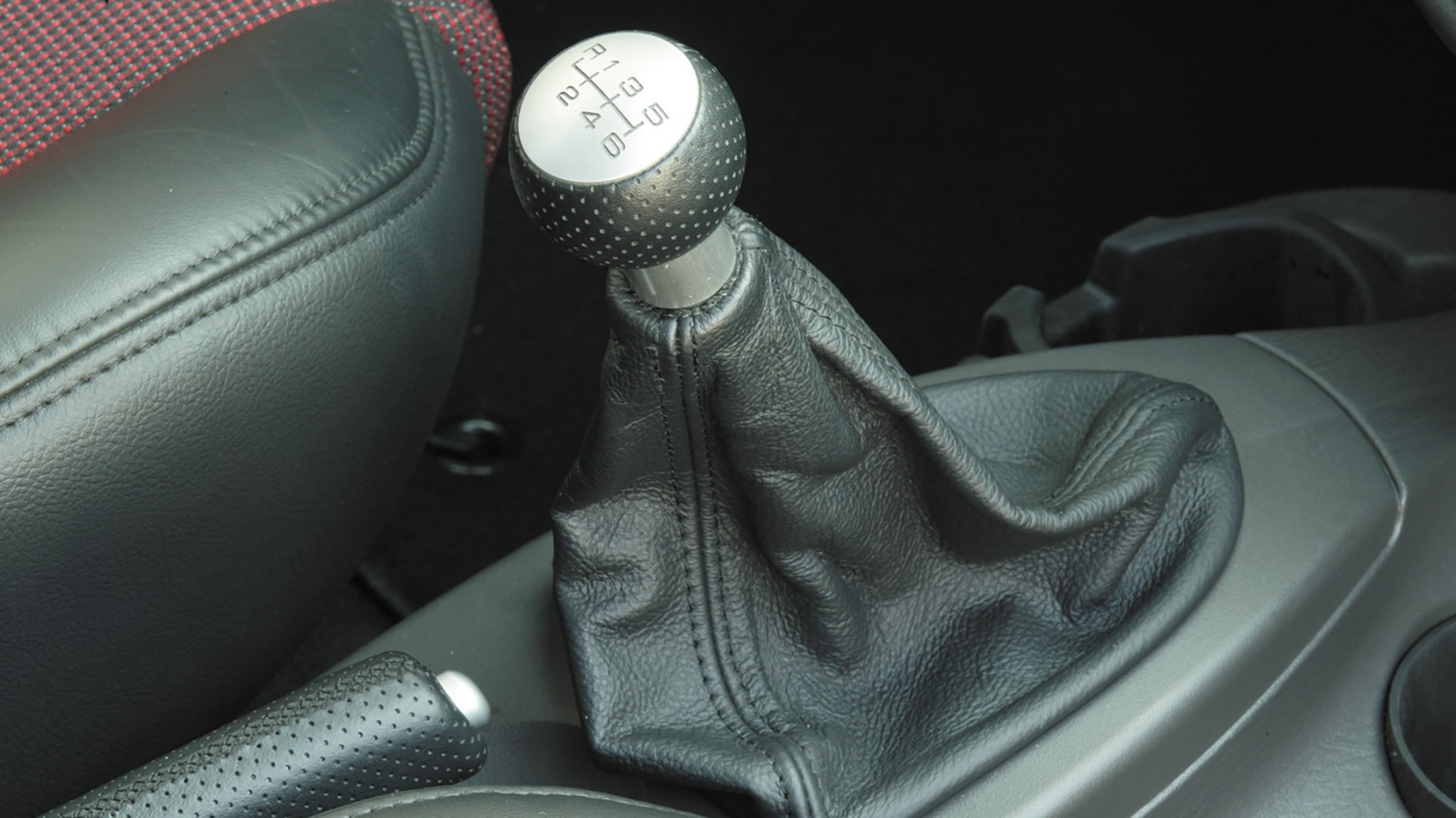 031 2003 dodge srt 4 vs ford svt vs mazdaspeed protege