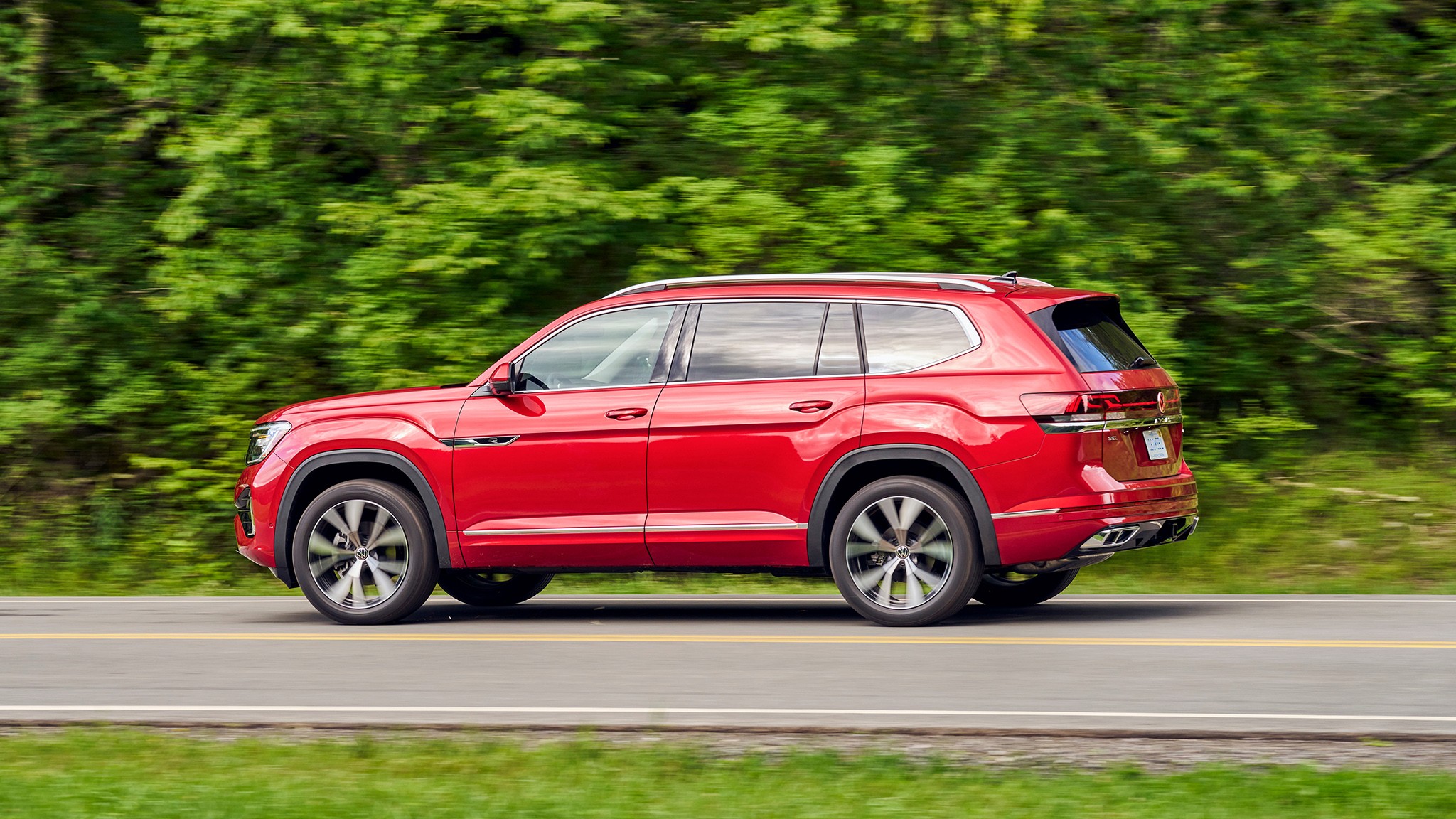 20 2026 Volkswagen Atlas side view