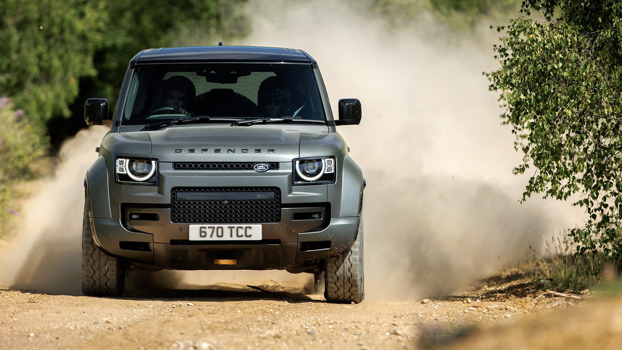 003 2026 Land Rover Defender OCTA Goodwood 2025