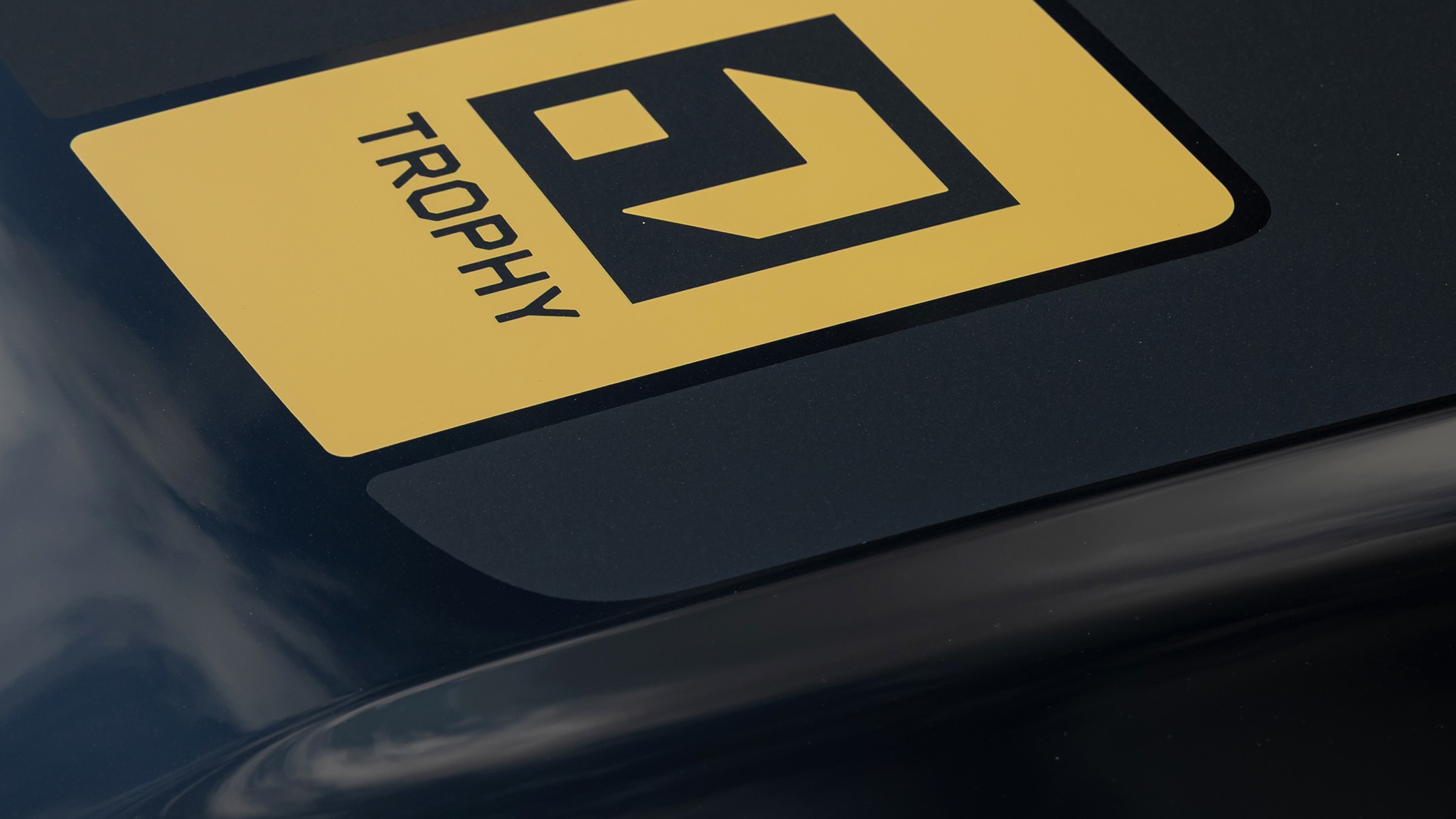 17 2026 Land Rover Defender Trophy