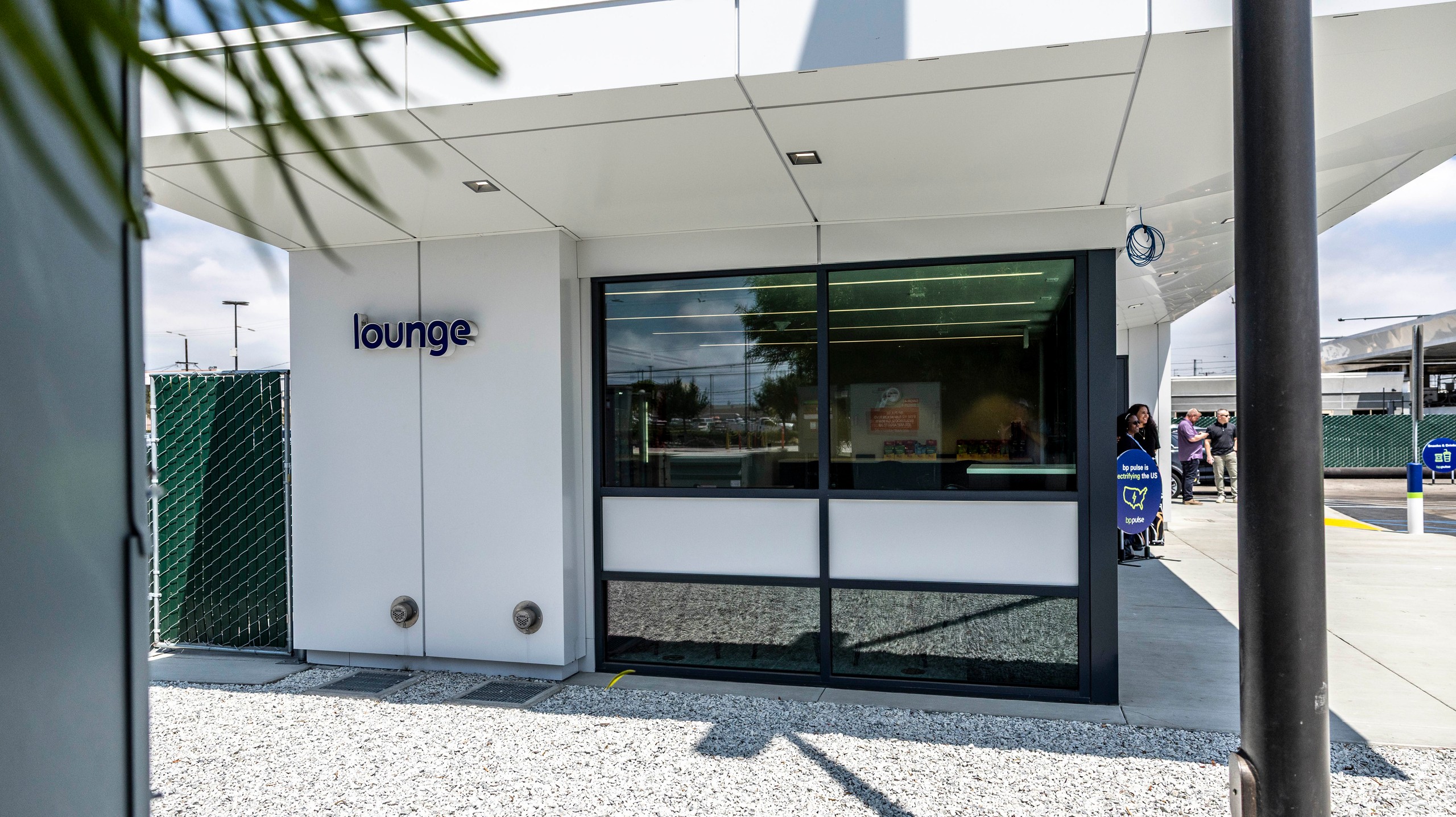 011 BP Pulse hub LAX