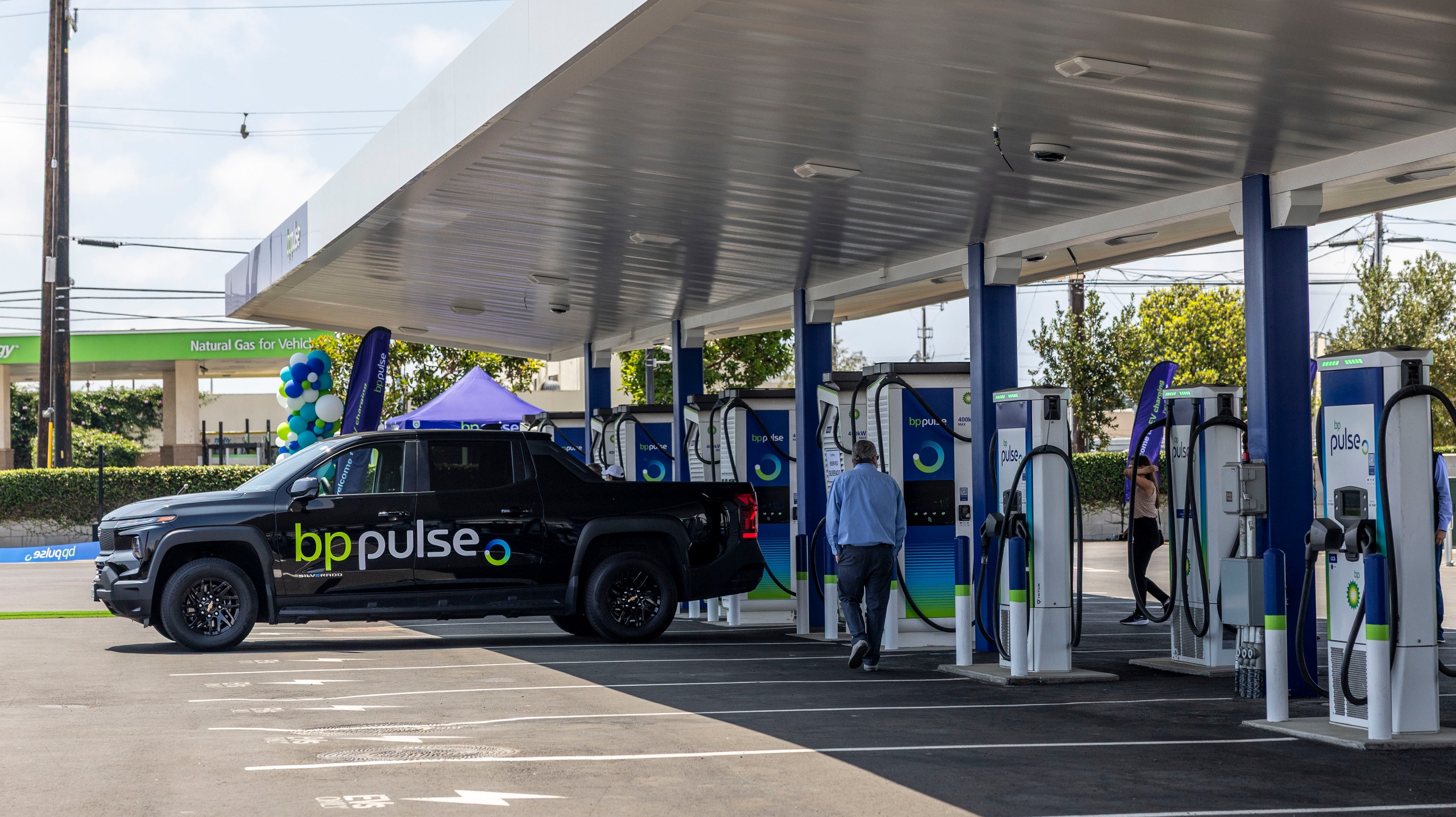 020 BP Pulse hub LAX