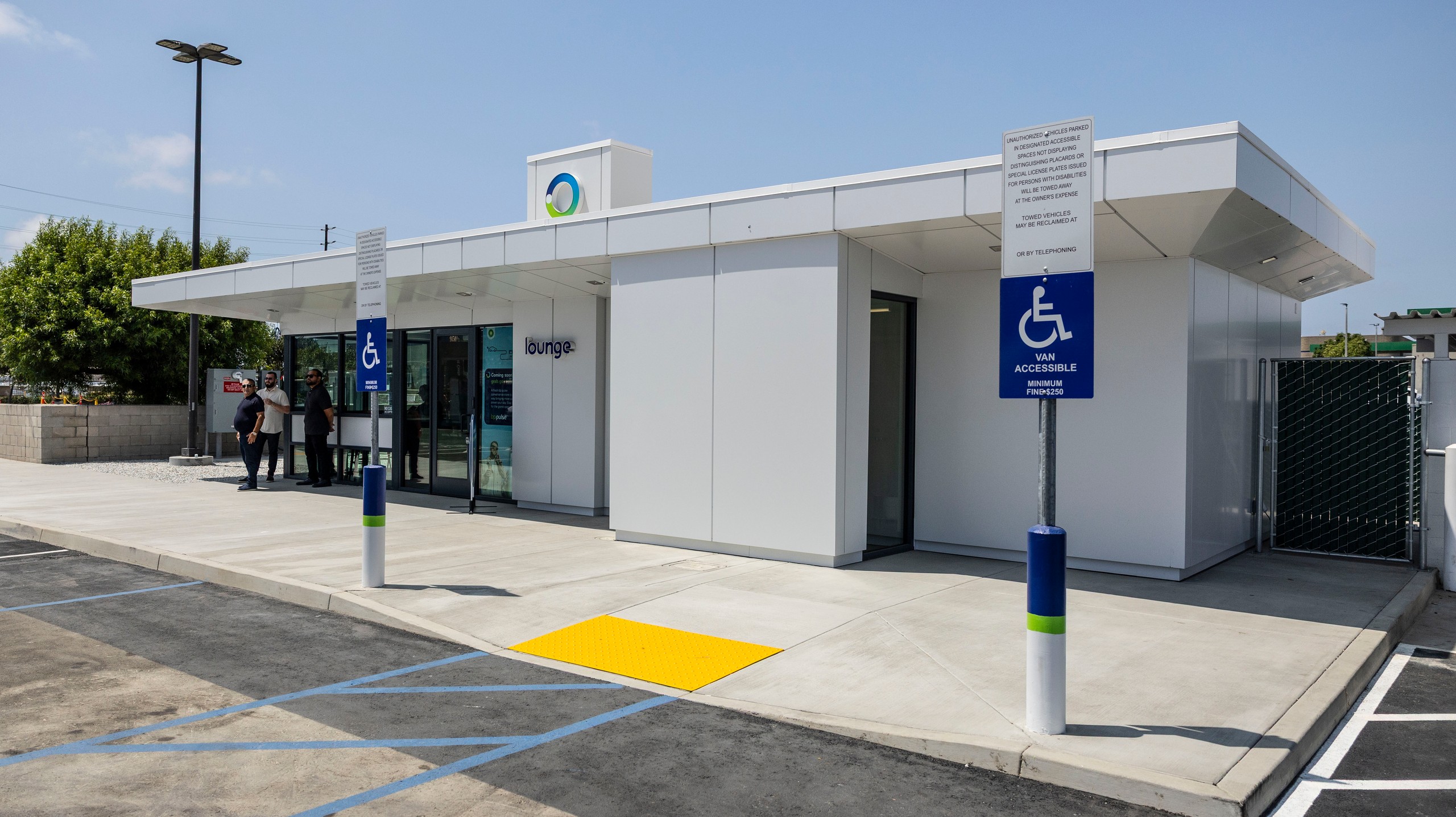 021 BP Pulse hub LAX