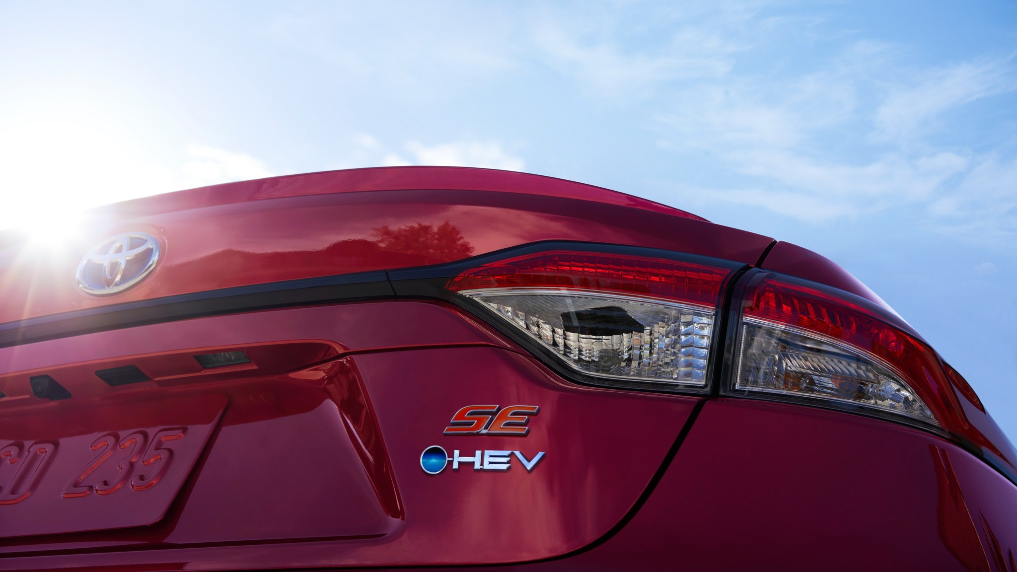 2026 Toyota Corolla Corolla Hybrid Sedan FWD AWD 5