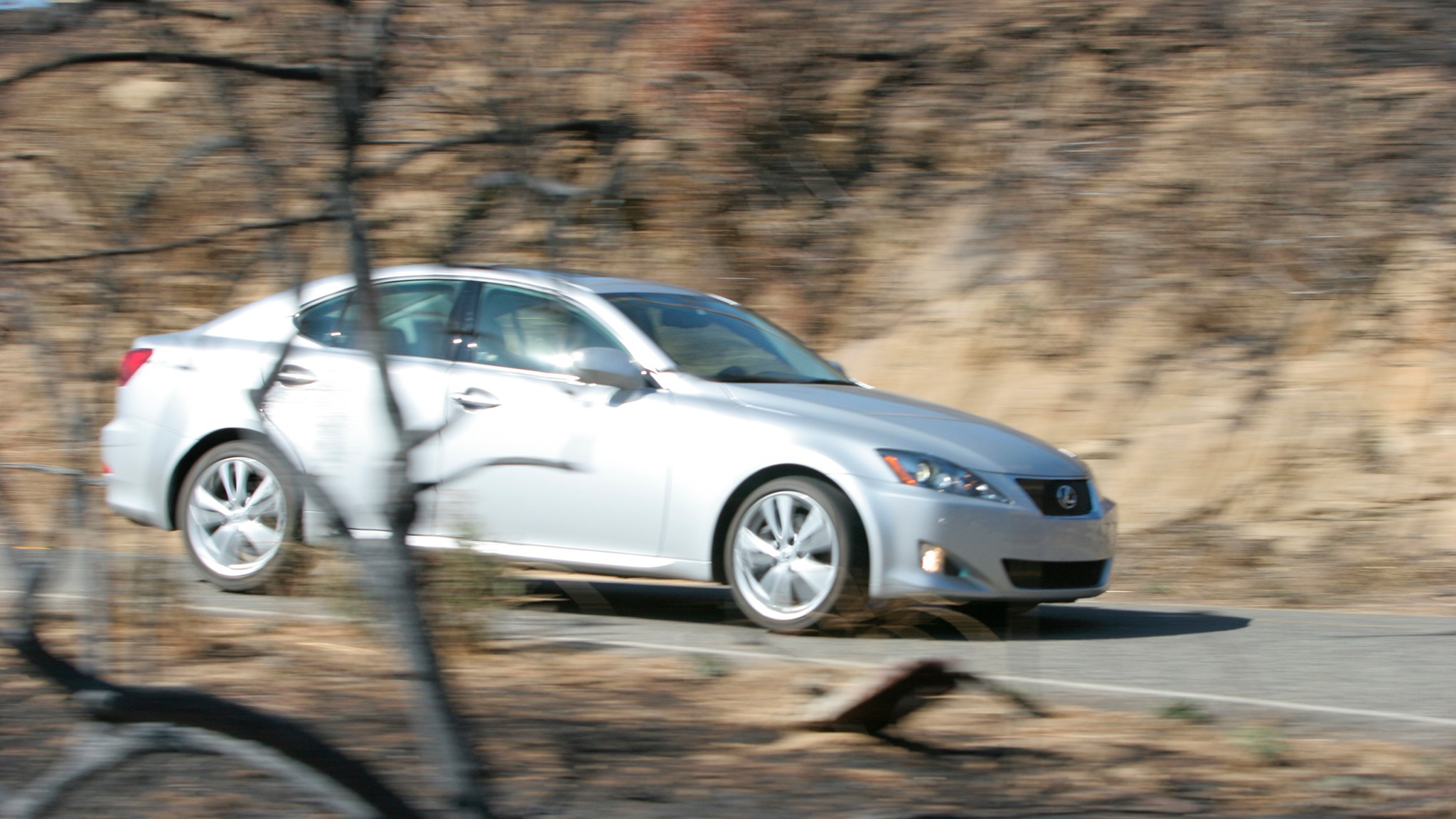 031 2006 bmw 330i vs lexus is 350 vs mercedes benz c350 sport
