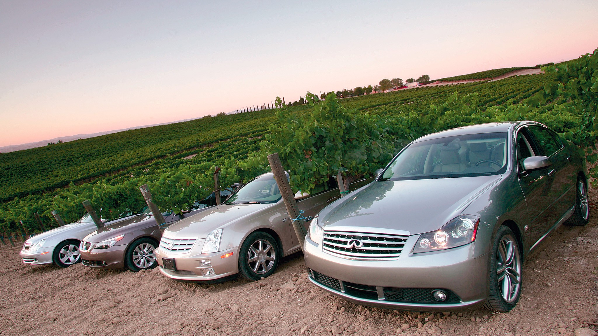 005 2005 bmw 545i vs 2005 cadillac sts v8 vs 2006 infiniti m45 sport vs 2005 mercedes benz e500