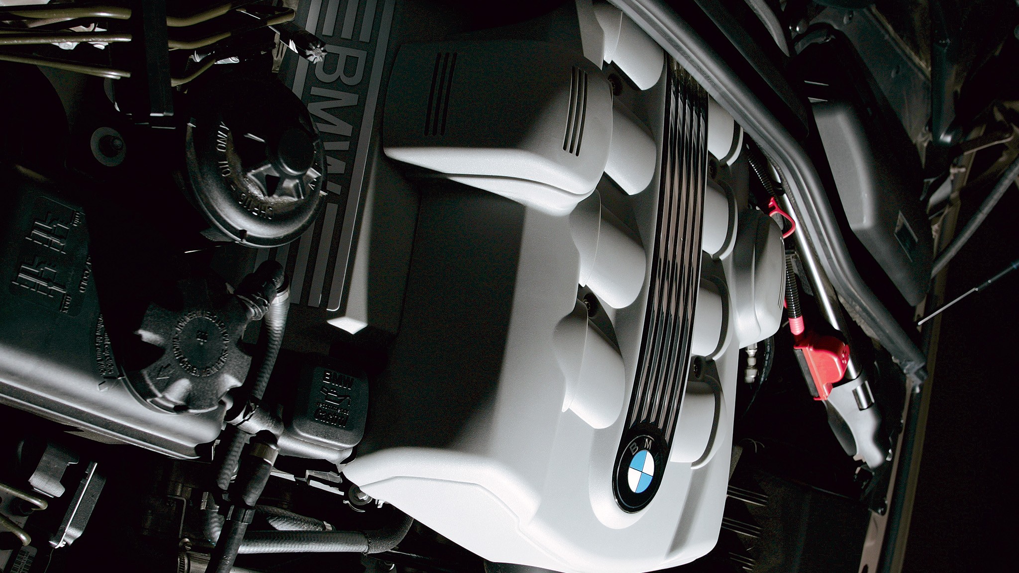 026 2005 bmw 545i vs 2005 cadillac sts v8 vs 2006 infiniti m45 sport vs 2005 mercedes benz e500