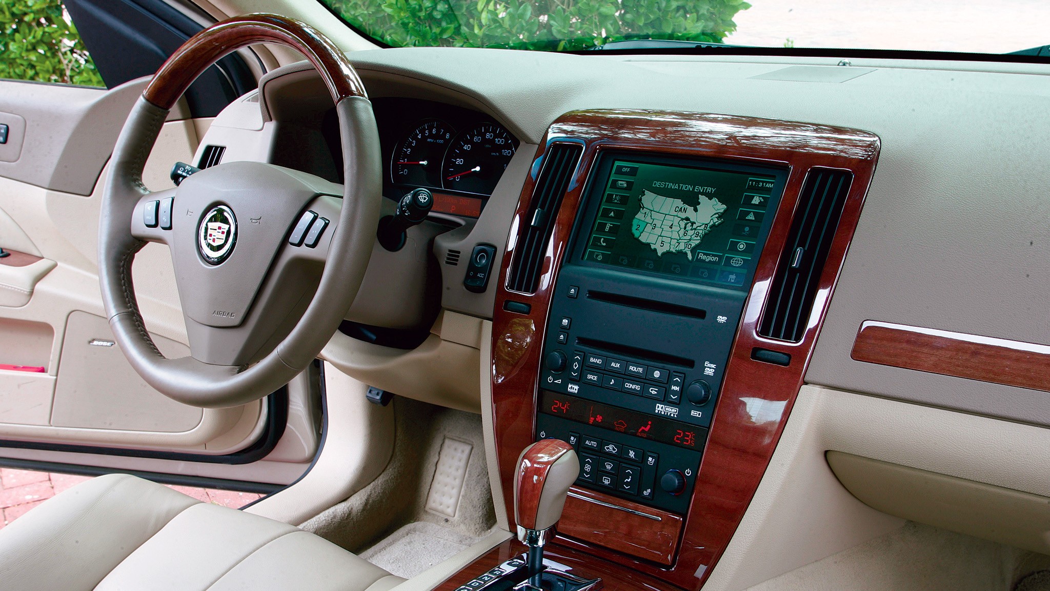 033 2005 bmw 545i vs 2005 cadillac sts v8 vs 2006 infiniti m45 sport vs 2005 mercedes benz e500