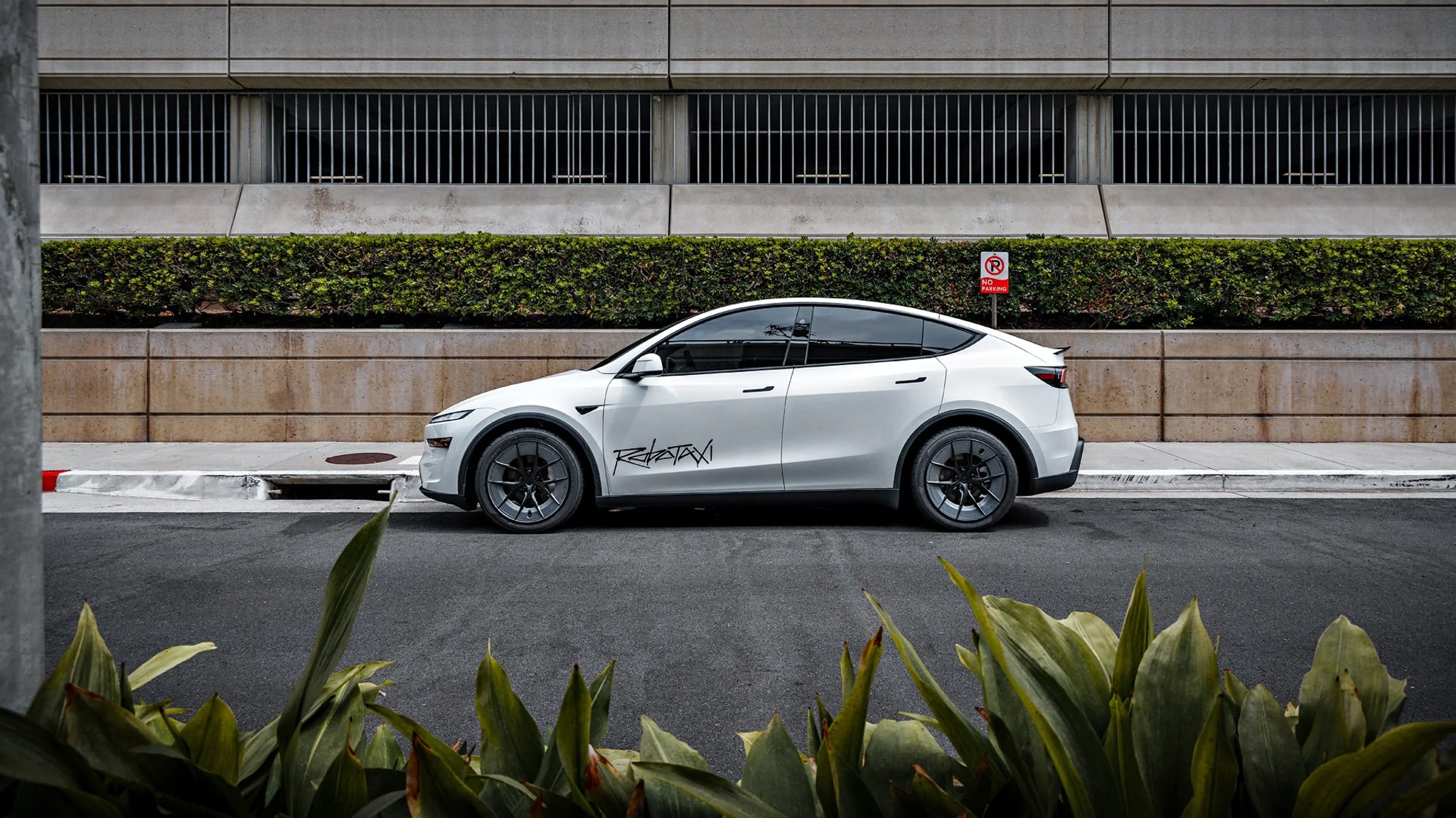 Unplugged Performance Road Warrior Forged Aluminum Wheel Tesla Model 3 Y EV SUV Sedan 10