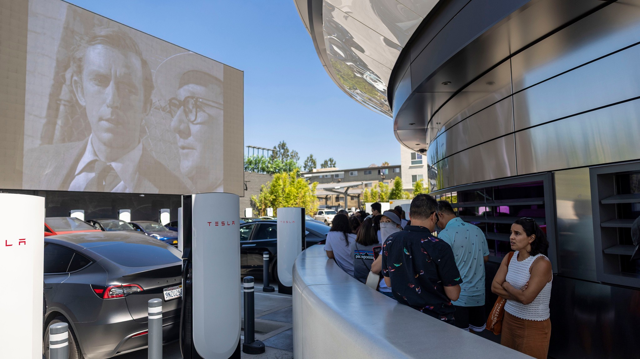 5 Tesla Diner Review 2025