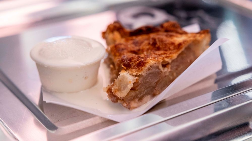 19 Tesla Diner Review 2025