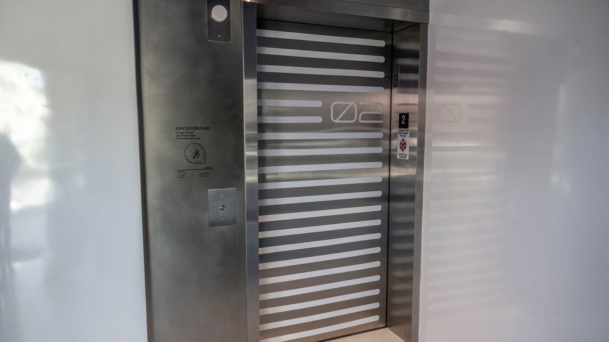 27 Tesla Diner Review 2025