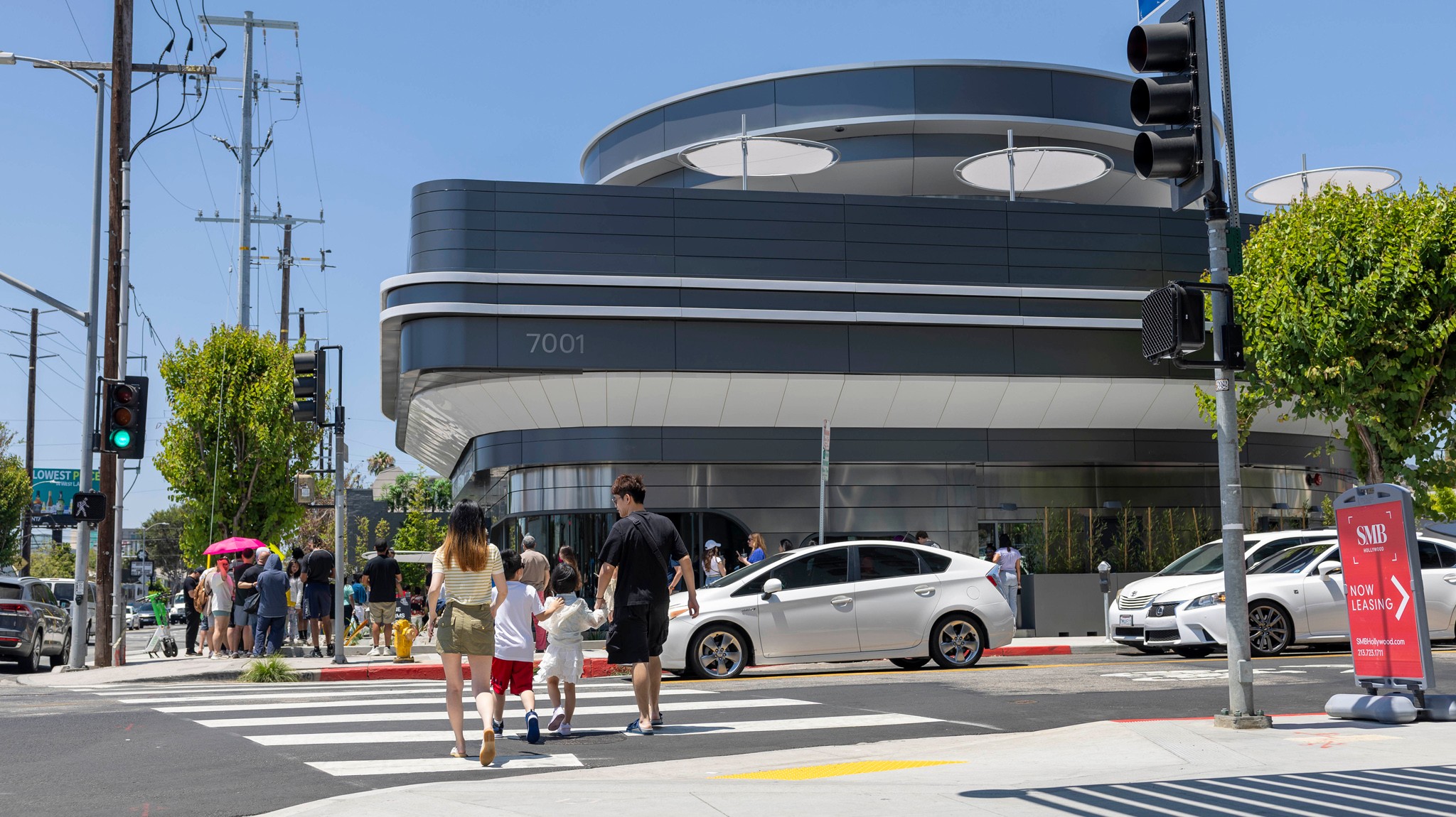 34 Tesla Diner Review 2025