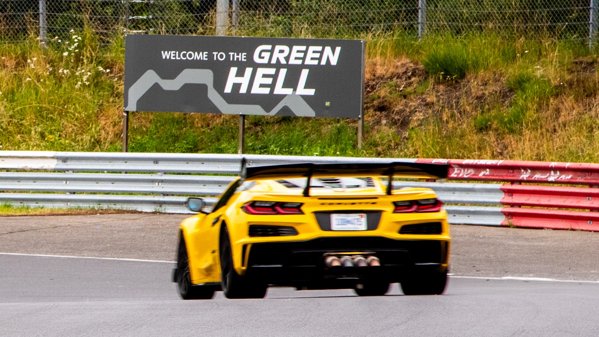 Chevrolet Corvette Nurburgring lap time record attempt 8